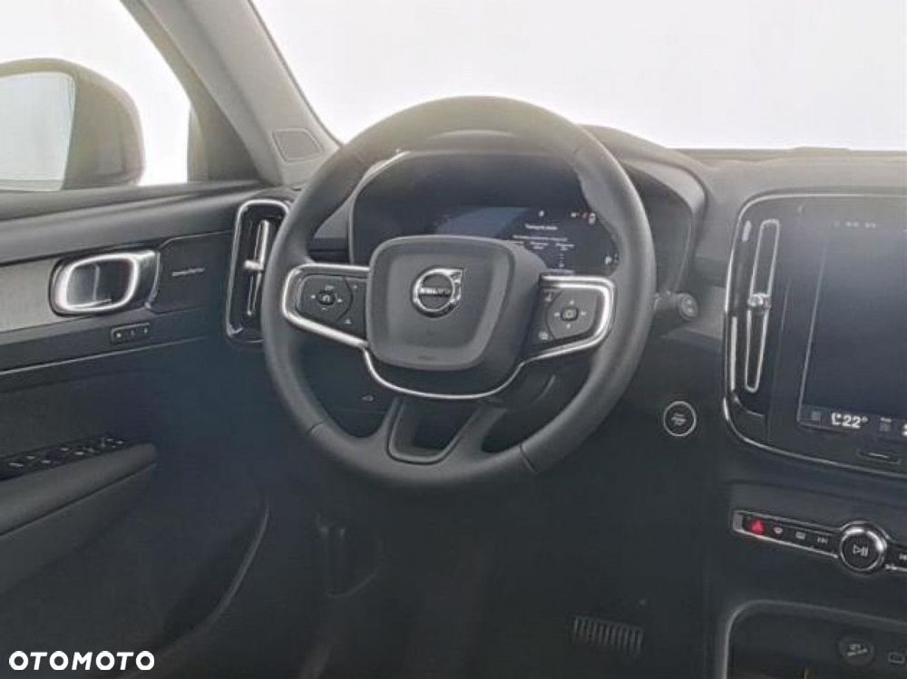 Volvo XC 40 - 6