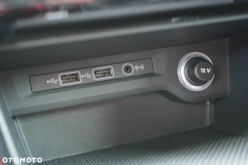 Volkswagen Touran 1.5 TSI EVO Highline DSG - 27