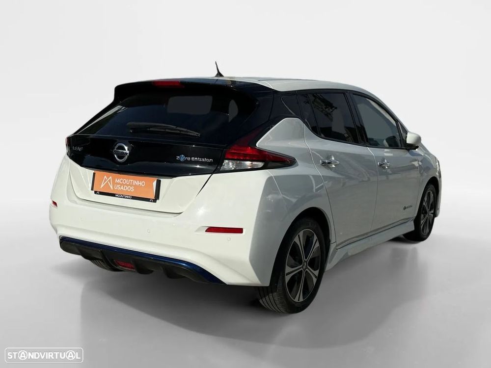 Nissan Leaf N-Connecta - 6