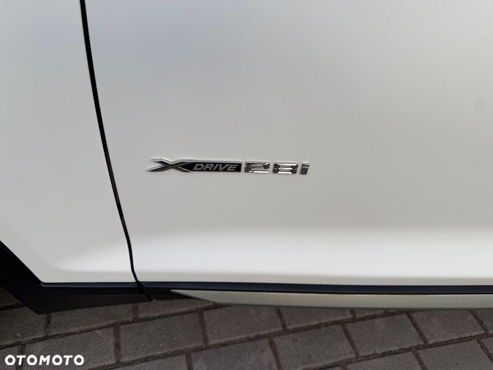BMW X3 xDrive28i Sport-Aut xLine - 14