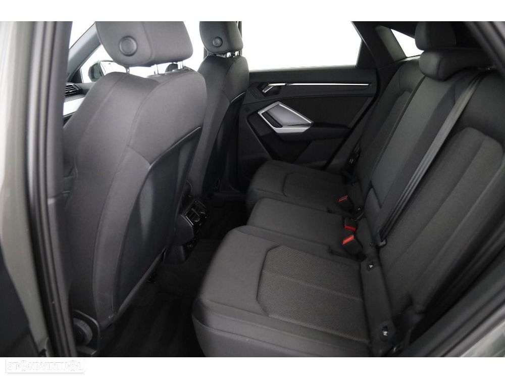 Audi Q3 Sportback 45 TFSIe S line S tronic - 17