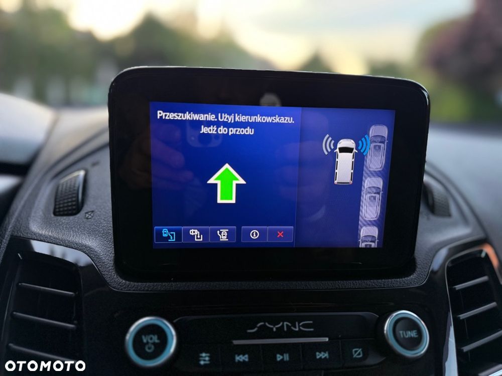 Ford Tourneo Connect Grand ver-2-0-tdci-st--line-powershift - 24