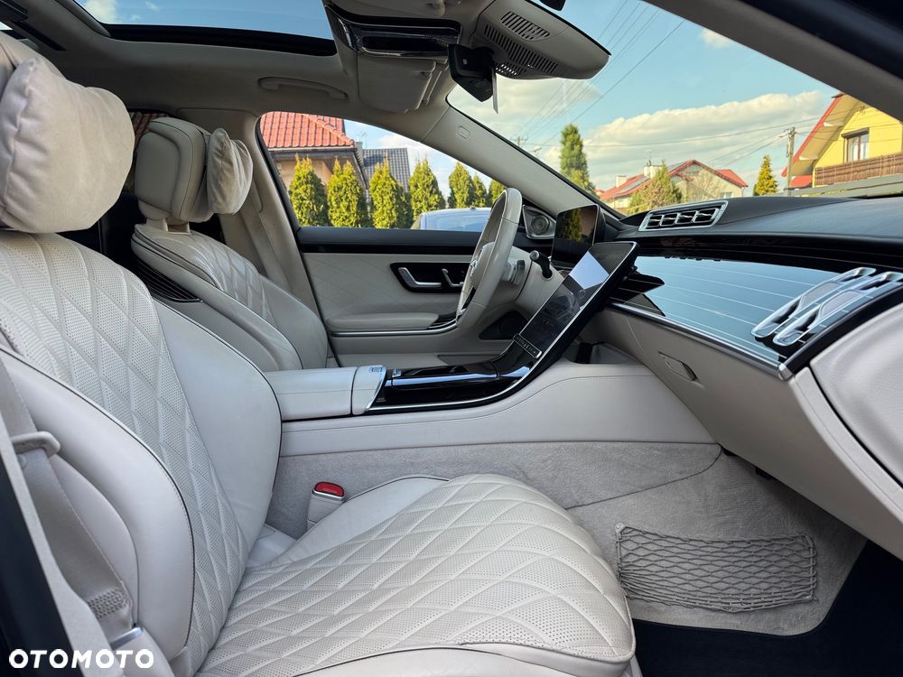 Mercedes-Benz Klasa S 580e 4Matic L 9G-TRONIC - 18