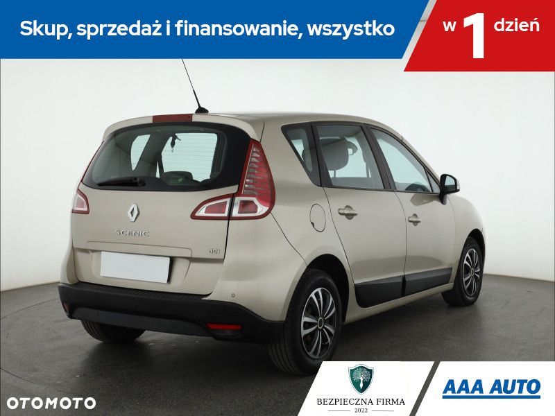 Renault Scenic - 7