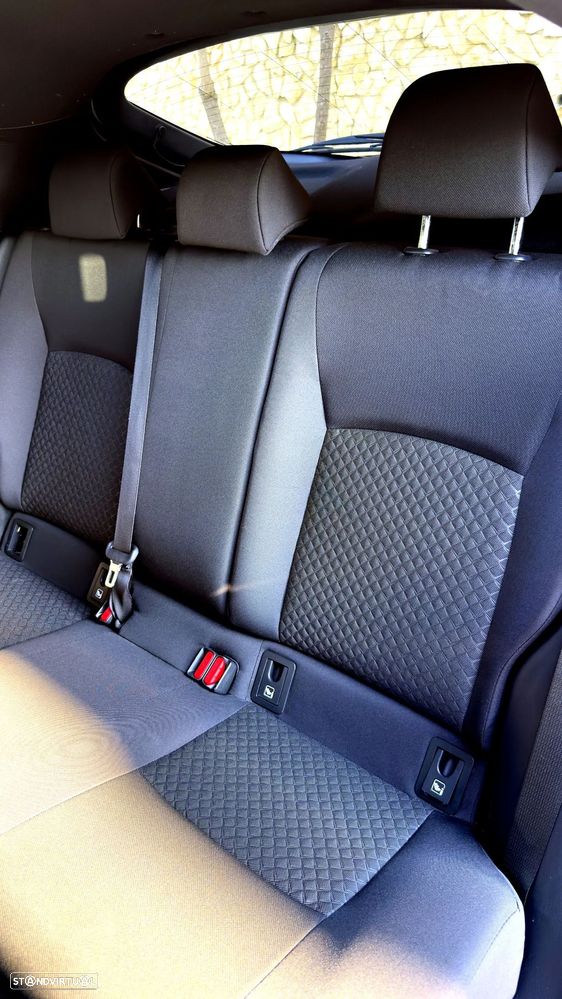 Toyota C-HR 2.0 Hybrid Square Collection - 11