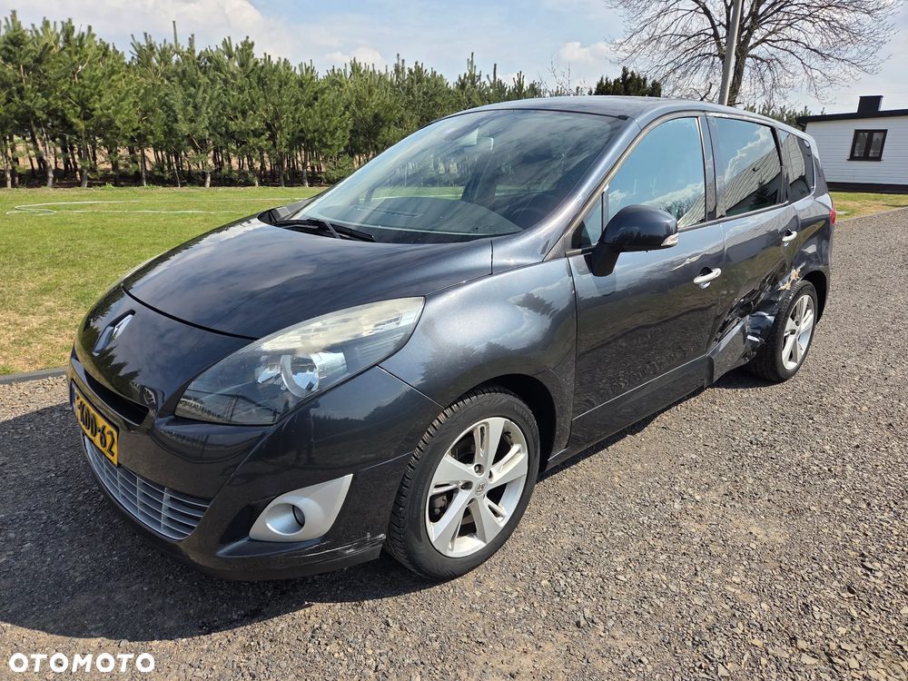 Renault Grand Scenic - 4
