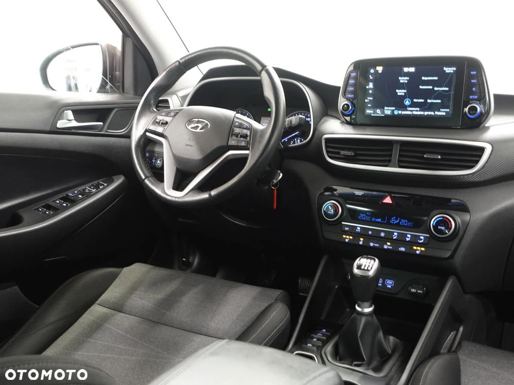 Hyundai Tucson 1.6 GDI BlueDrive Comfort 2WD - 28