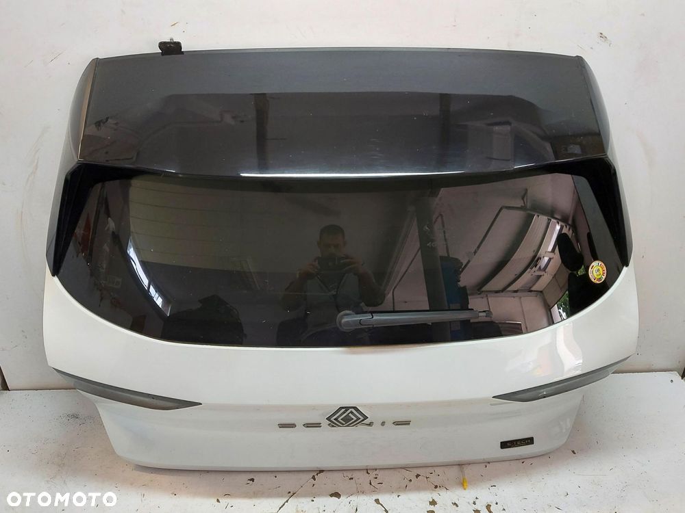 RENAULT Scenic E-Tech V 5 2024 Klapa bagażnika kompletna lampy BIXUI - 1