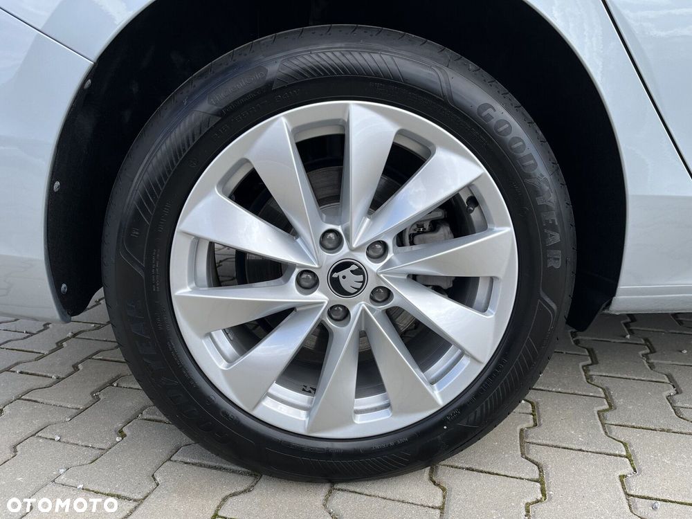 Skoda Superb - 19