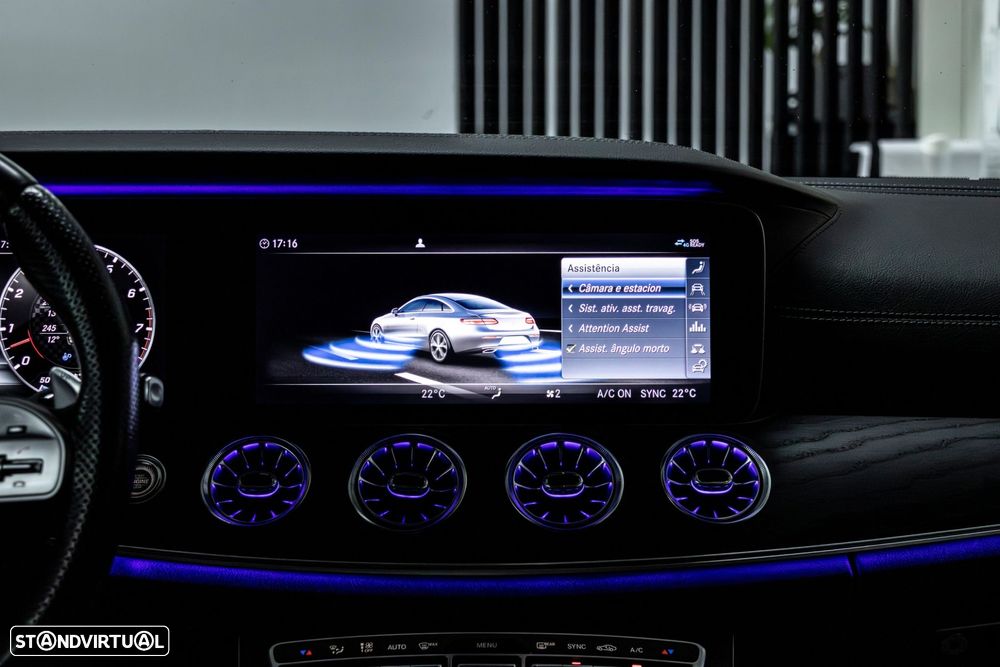 Mercedes-Benz E 53 AMG 4Matic+ - 33