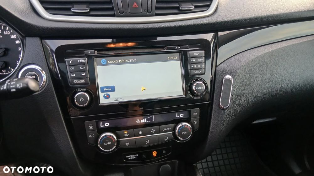 Nissan Qashqai 1.6 DCi Xtronic TEKNA - 16