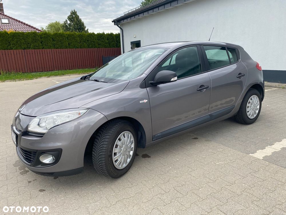 Renault Megane 1.6 16V Color Edition - 9