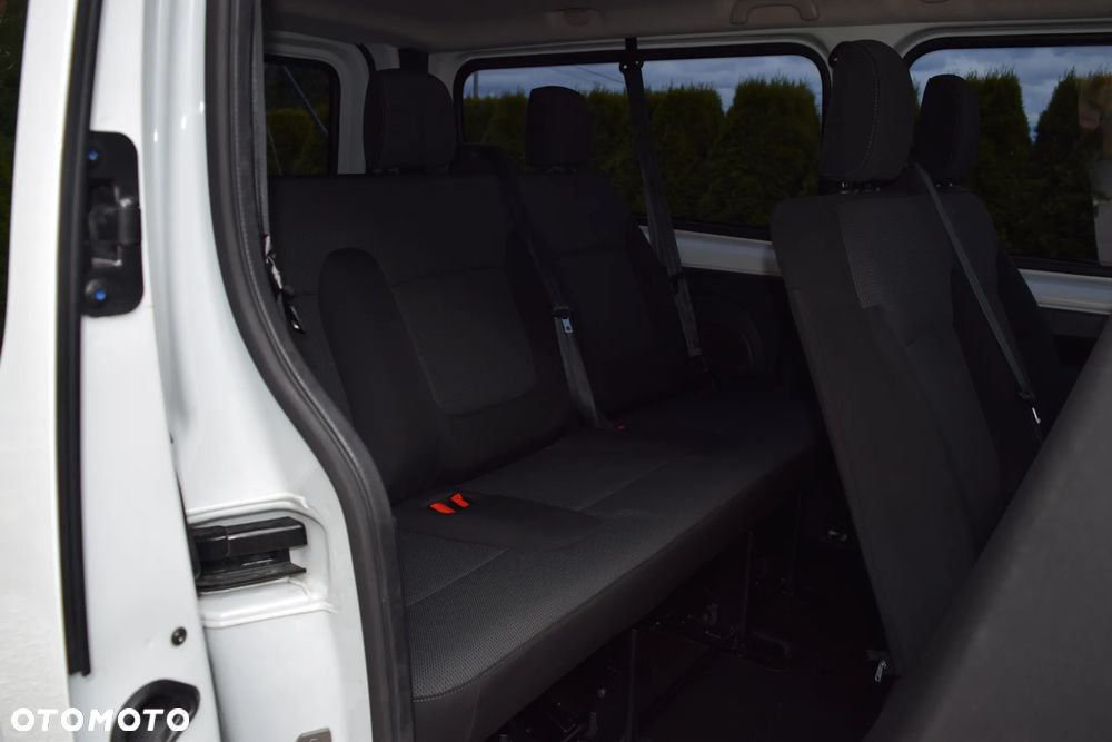 Renault Trafic - 15