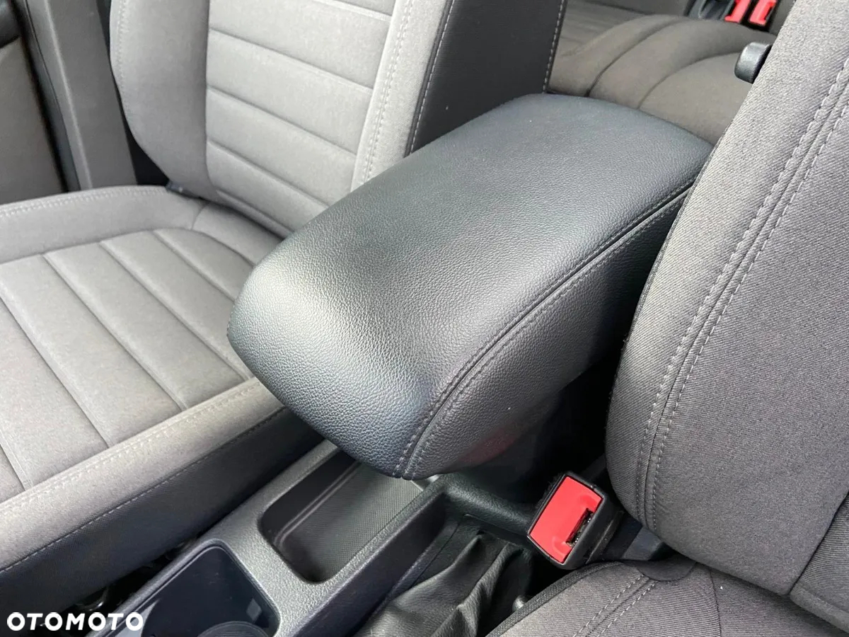 Ford Tourneo Connect 1.5 EcoBlue Trend - 24