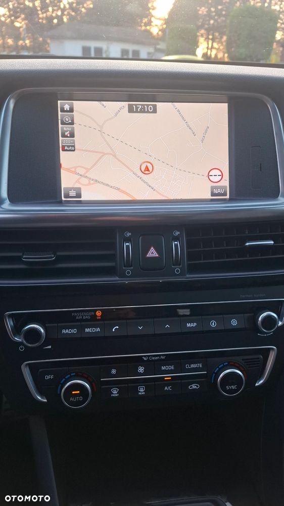 Kia Optima - 27