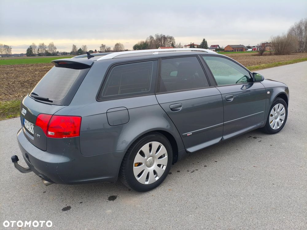 Audi A4 Avant - 9