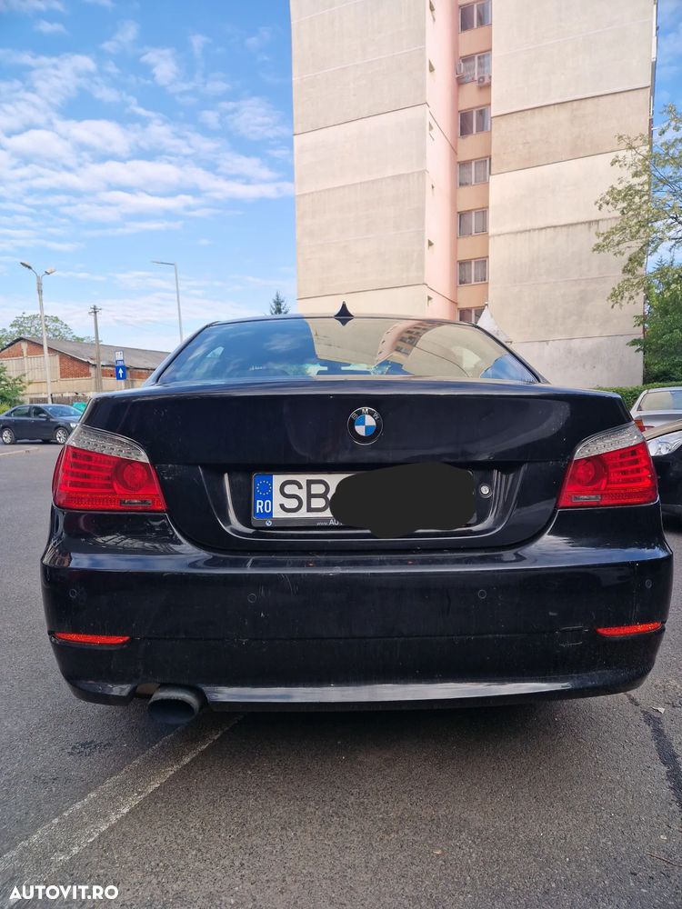 BMW Seria 5 520d Edition Lifestyle - 2