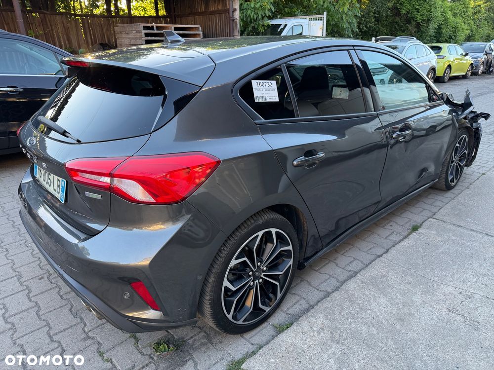 Ford Focus - 3