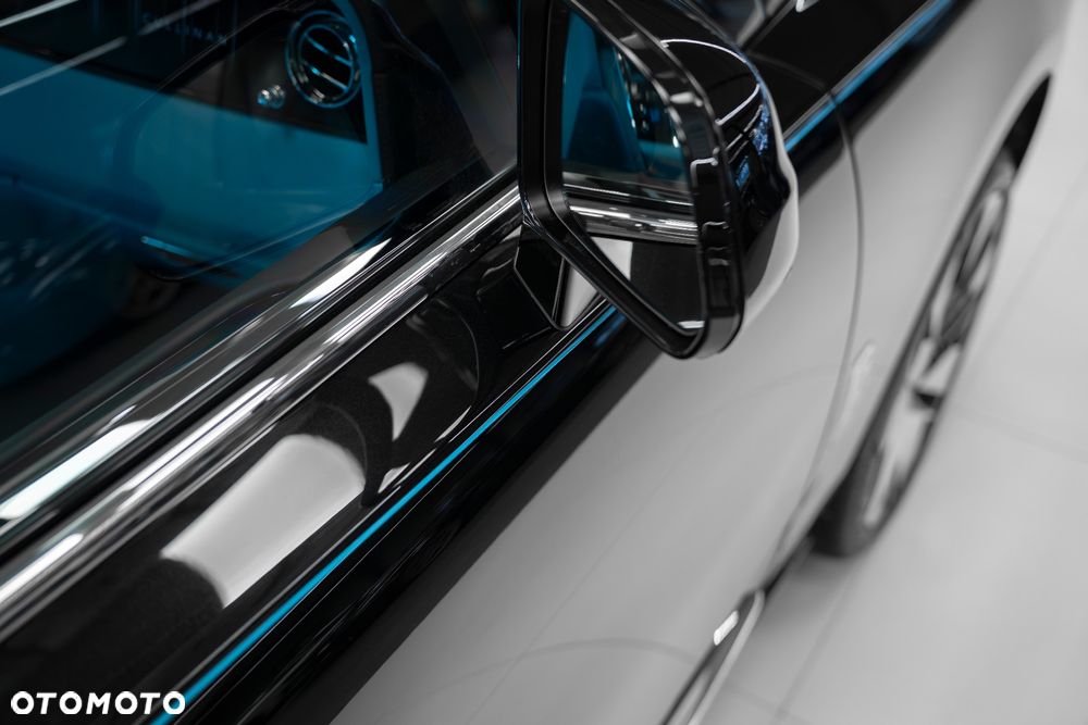 Rolls-Royce Cullinan - 10