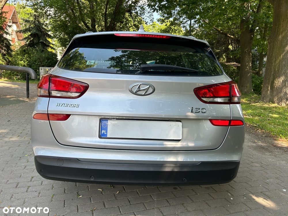 Hyundai i30 1.5 DPI Classic + - 32