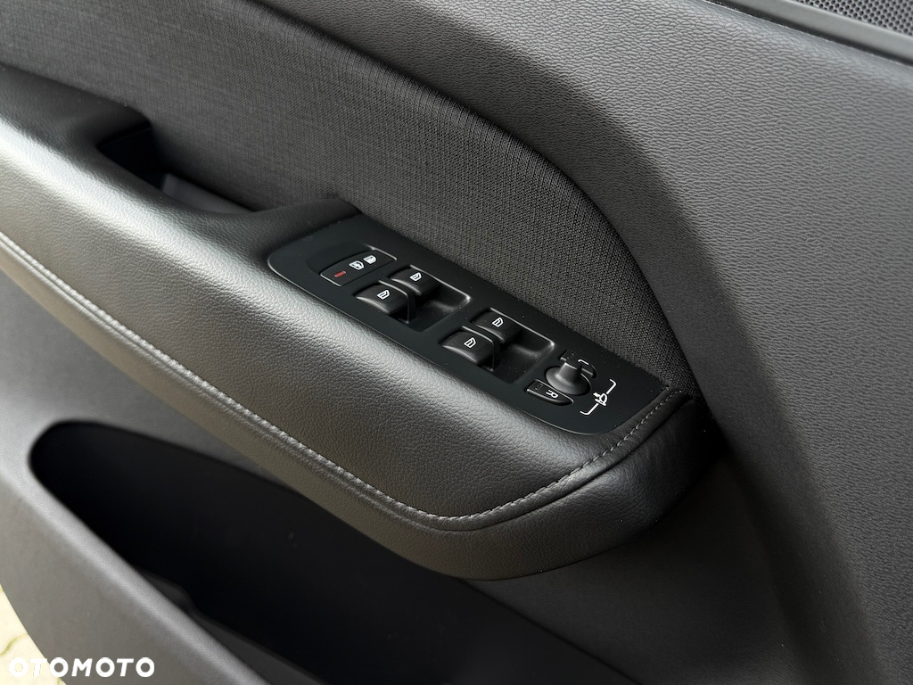 Volvo XC 60 D4 Geartronic Momentum Pro - 19