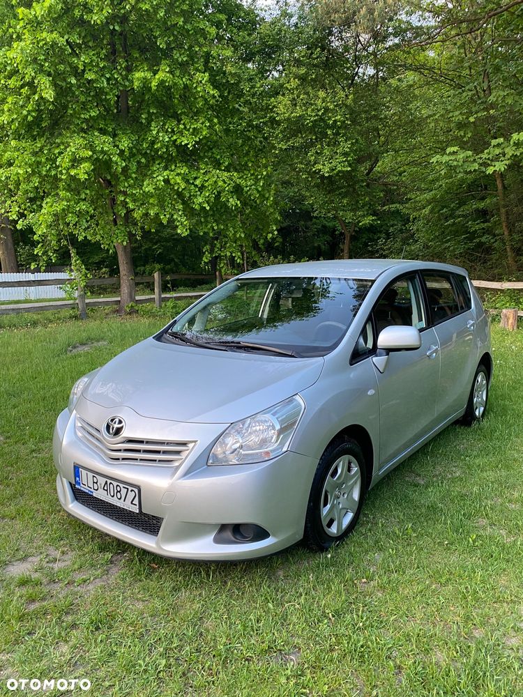 Toyota Verso 2.0 D-4D Luna - 1