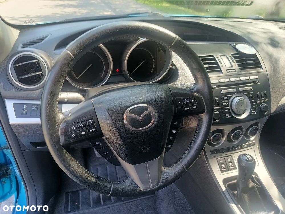 Mazda 3 - 19