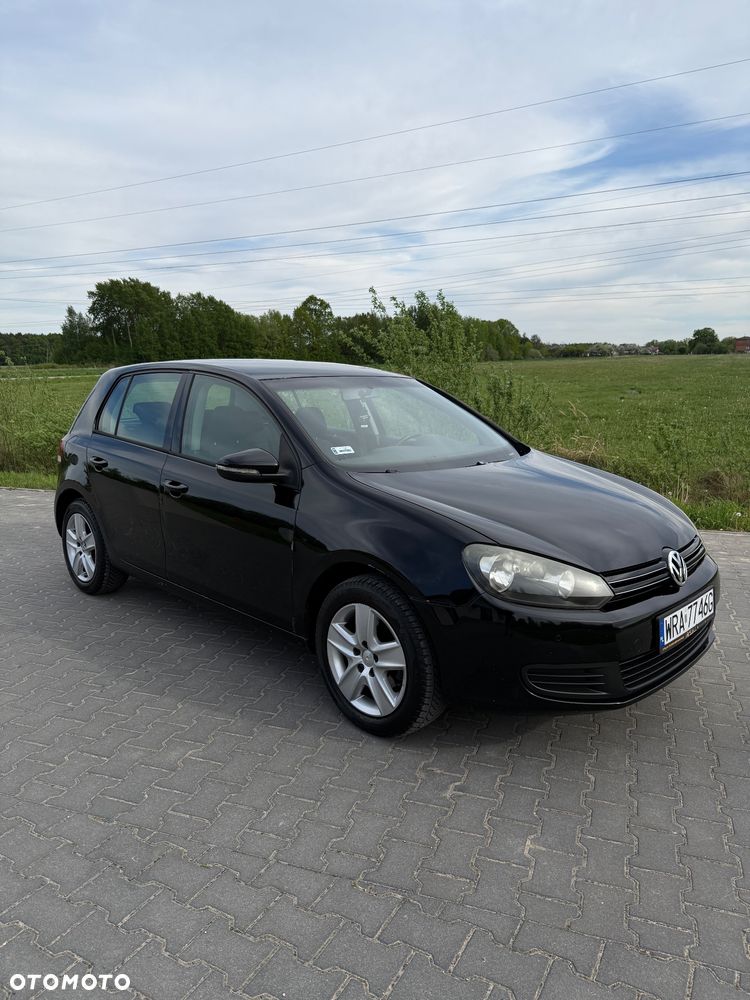 Volkswagen Golf - 2