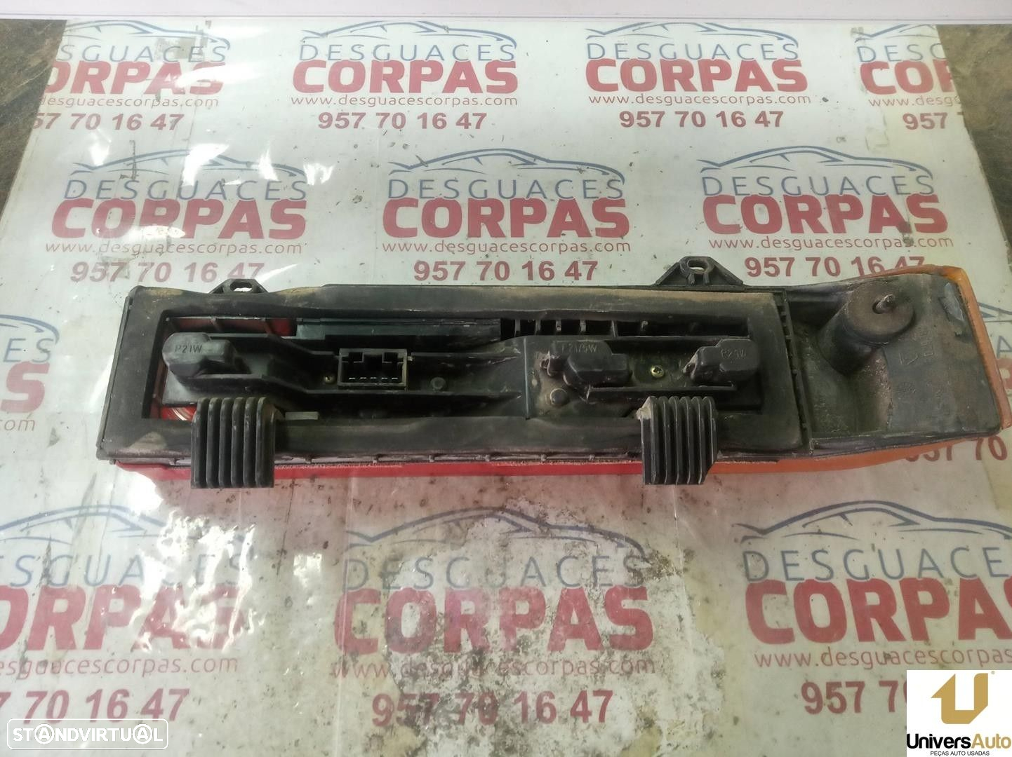 FAROLIM TRASEIRO ESQUERDO FIAT CINQUECENTO 1995 -46667 - 2