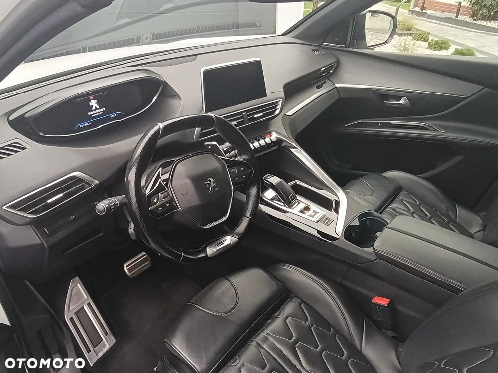 Peugeot 5008 - 9