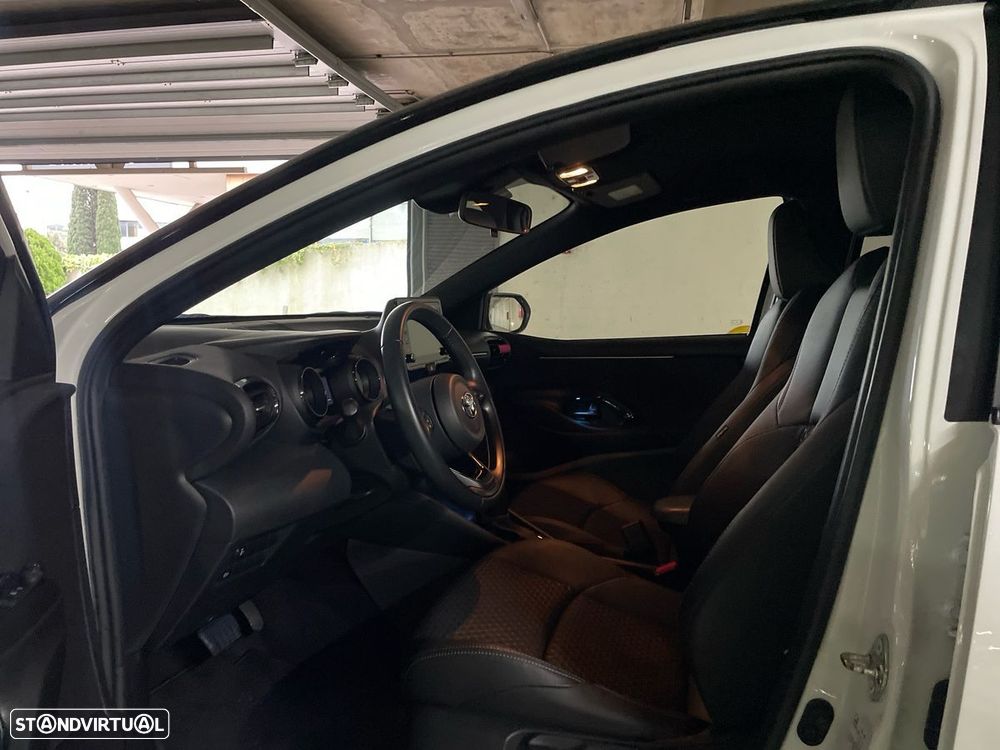 Toyota Yaris - 14