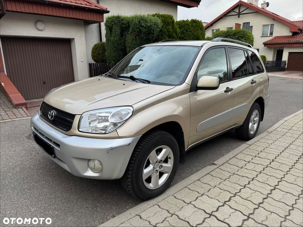 Toyota RAV4 - 2
