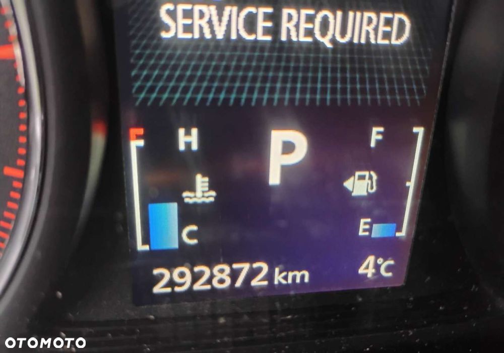 Mitsubishi Outlander - 15