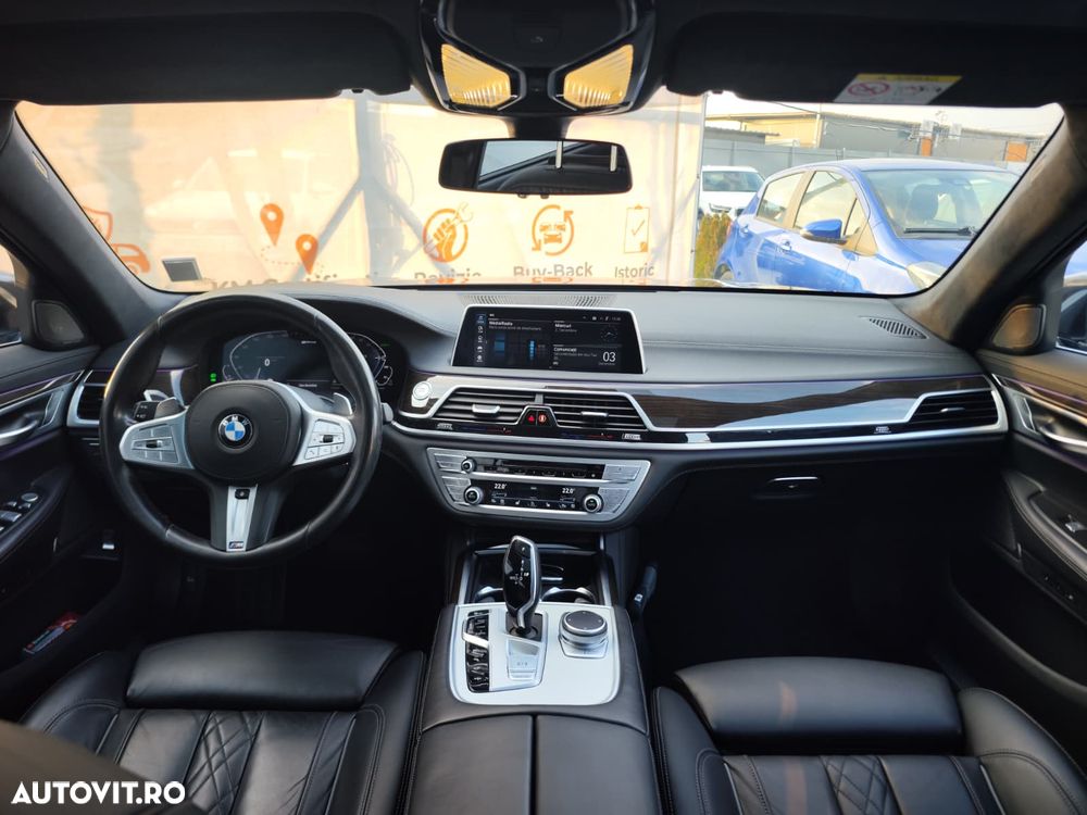 BMW Seria 7 745Le xDrive - 25