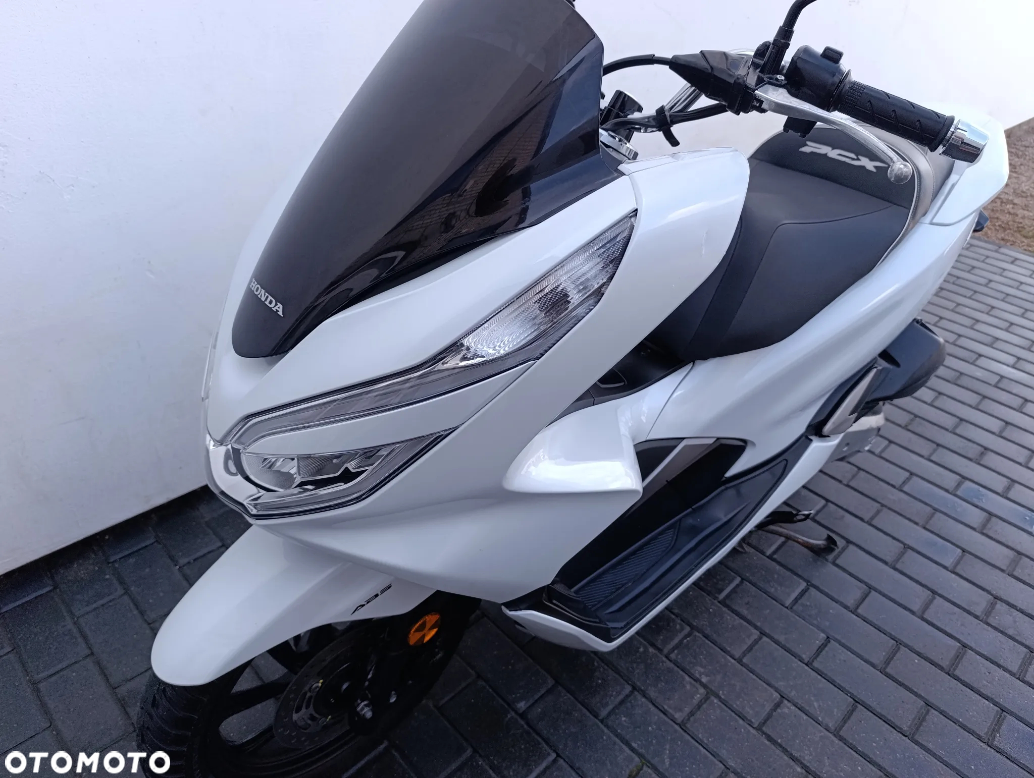 Honda PCX - 9