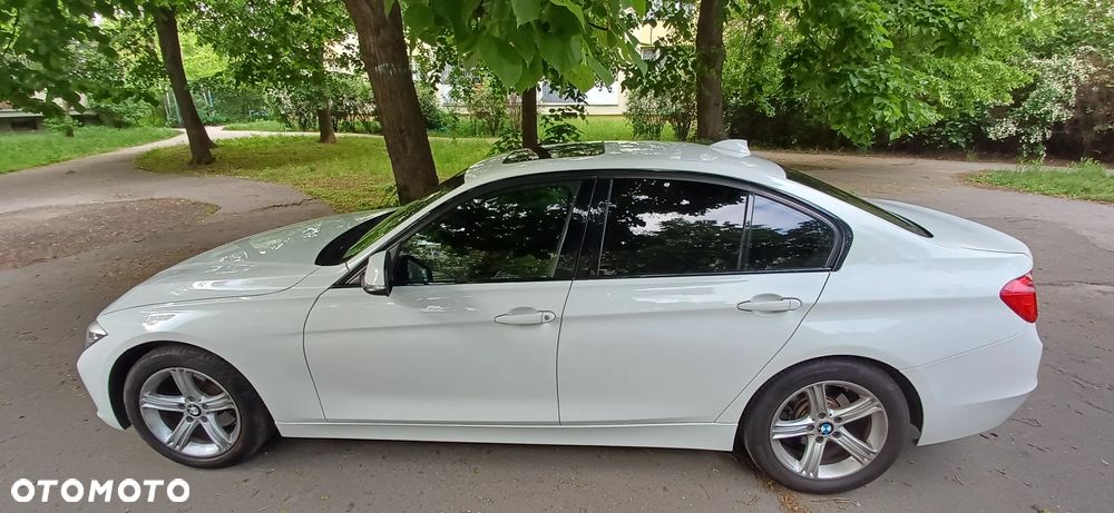 BMW Seria 3 - 16