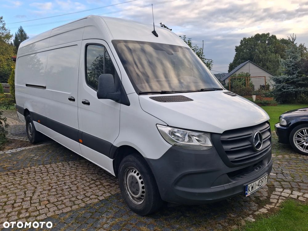 Mercedes-Benz Sprinter - 1