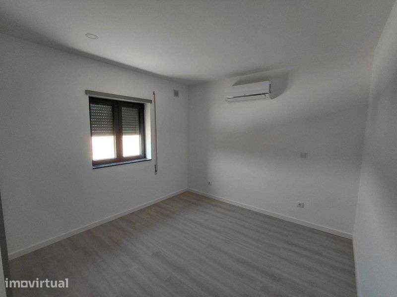 Apartamento T1 Novo - Grande imagem: 4/6