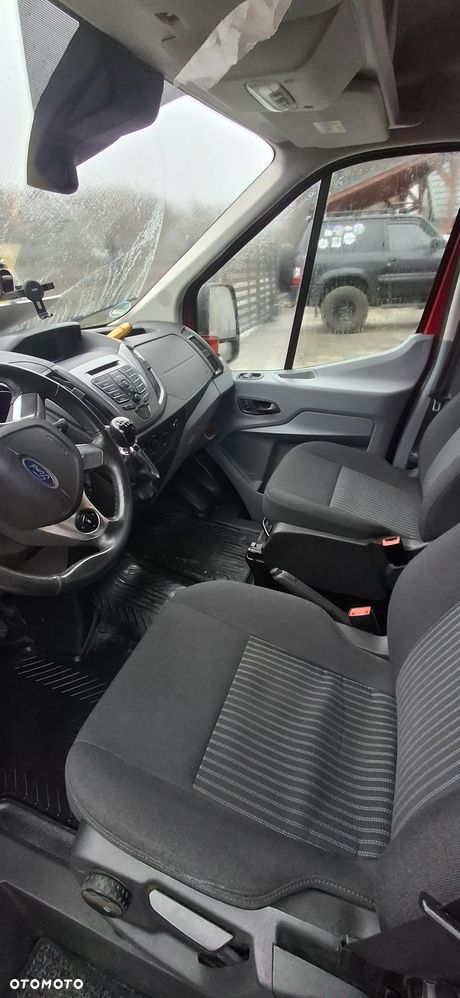 Ford Transit - 27