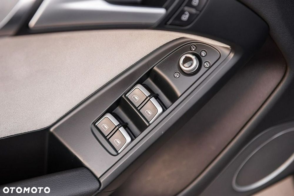 Audi S5 Cabrio S tronic - 15