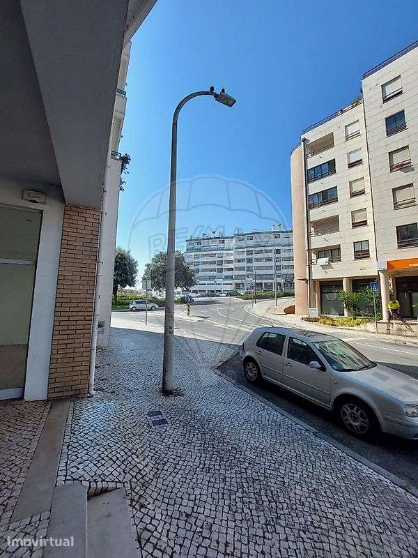 Loja  para arrendamento - Grande imagem: 2/6
