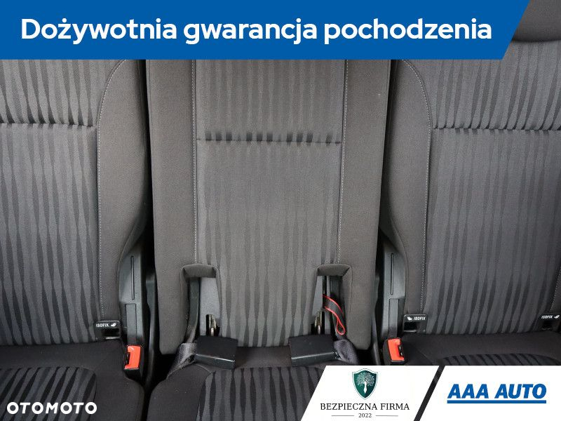 Opel Zafira - 11