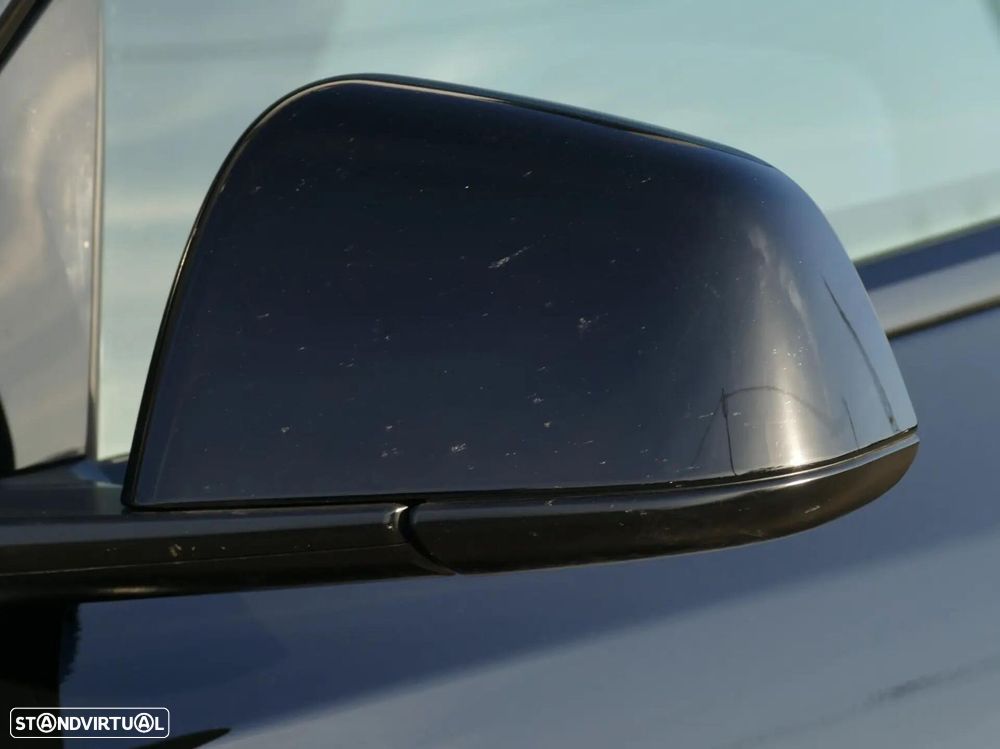 Tesla Model Y Standard - 10