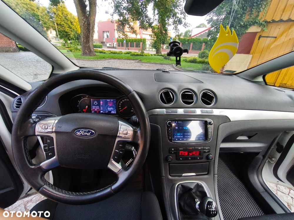Ford S-Max 2.0 TDCi DPF Titanium - 8