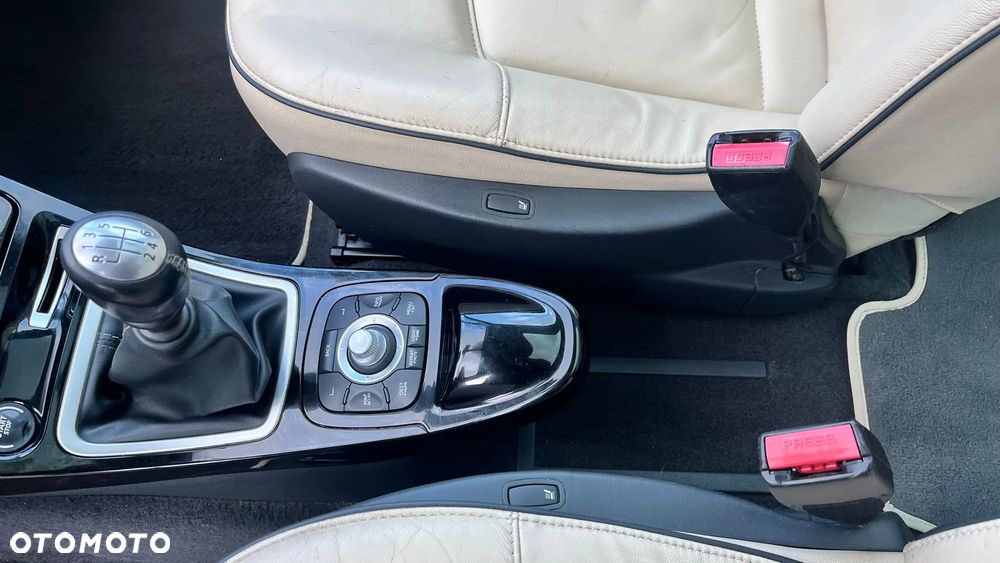 Renault Grand Espace 2.0 dCi FAP Initiale - 8