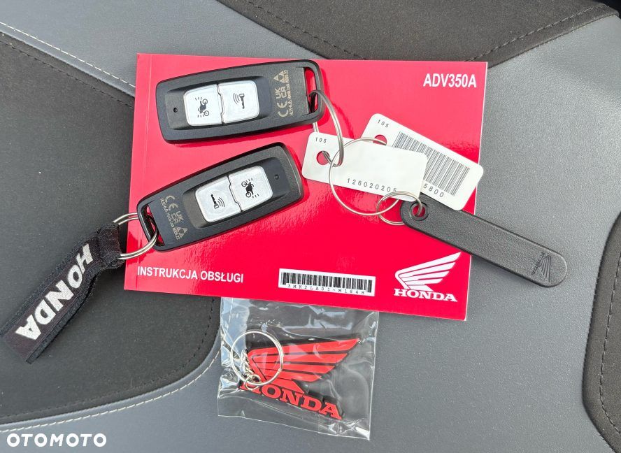 Honda ADV350 - 12