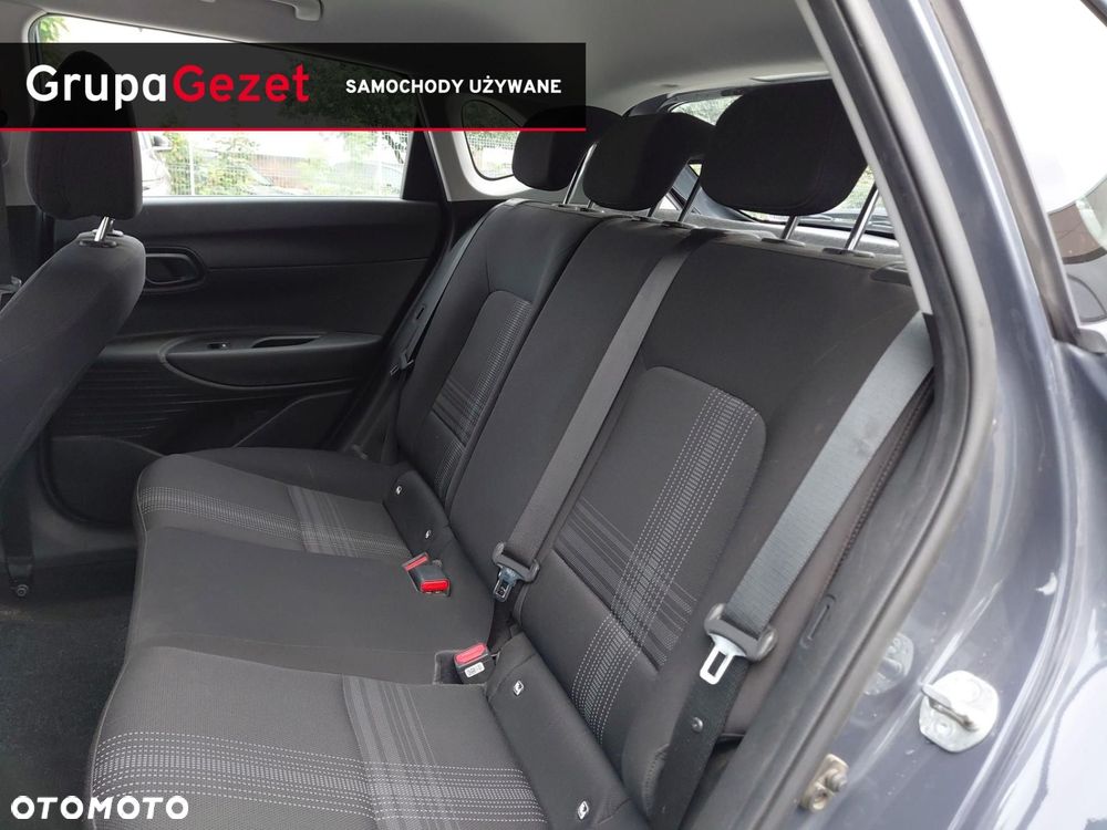 Hyundai i20 - 16
