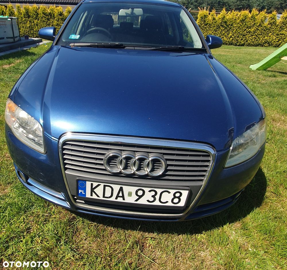 Audi A4 Limousine - 2