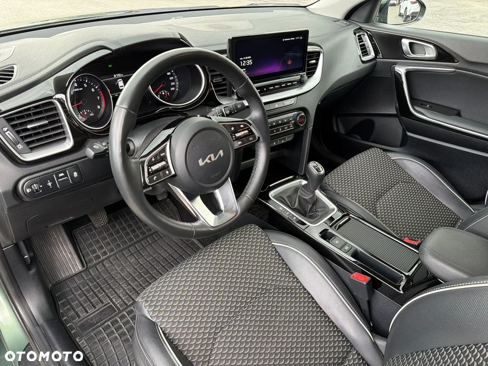 Kia Ceed 1.5 T-GDI Tribute - 10