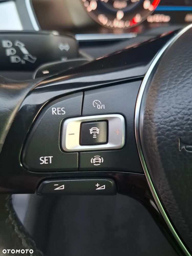 Volkswagen Passat 1.5 TSI OPF DSG Comfortline - 15